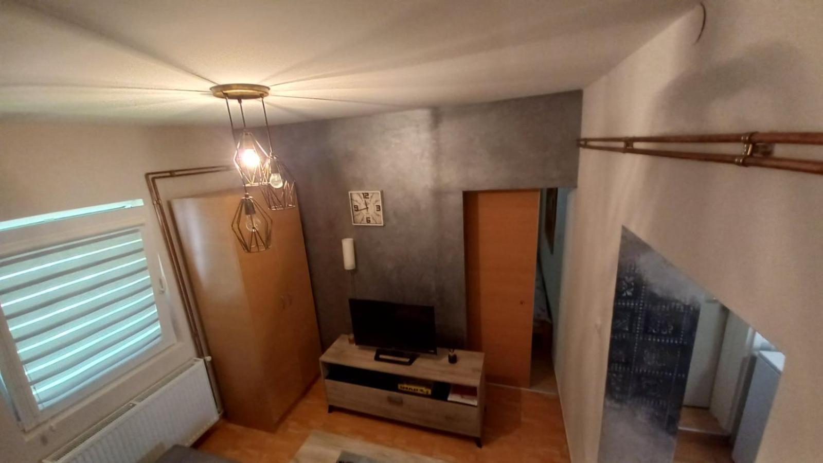 Apartman Ivona Овчар Баня Екстериор снимка